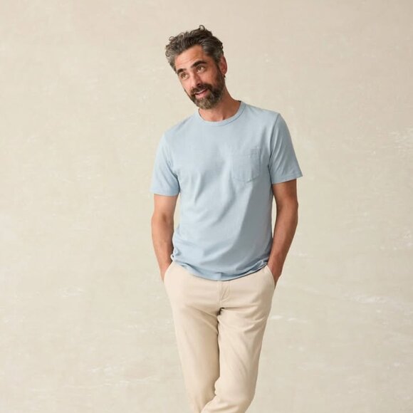 Faherty Sunwashed Pocket Tee BBZ-Blue Breeze - Picture 5 of 5